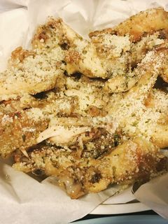 Foto resep Crispy baked garlic parmesan chicken wings