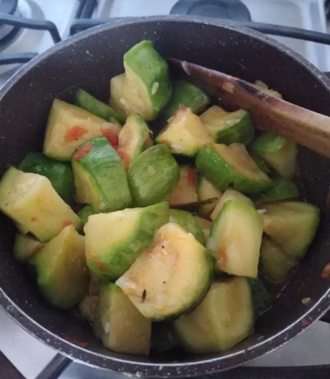 Una foto de Guicoyitos guisados