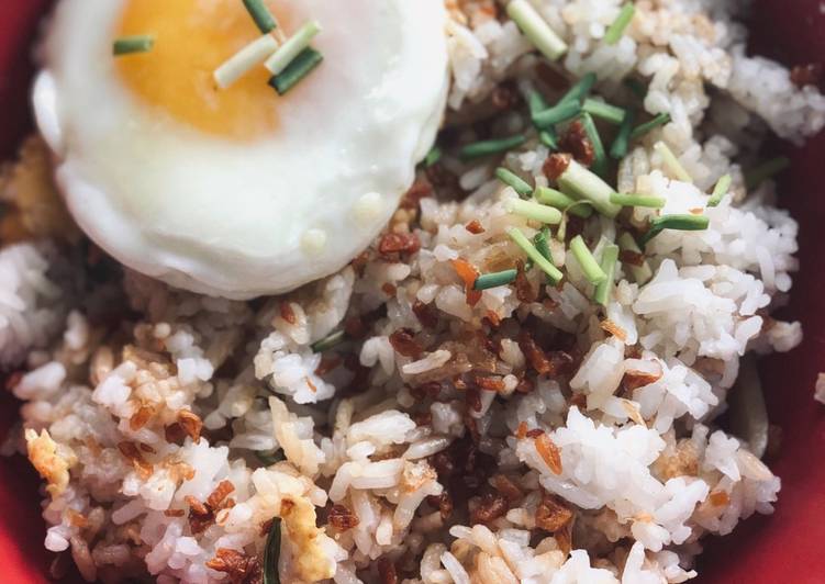 Recipe of Any-night-of-the-week Garlic egg rice