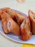 Lumpia ayam mozza