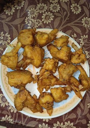 A picture of Cauliflower pakoda.