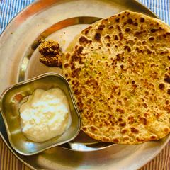 A picture of Stuffed Radish Paratha.