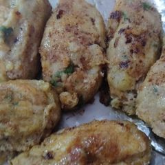 A picture of Tikka resha kabab.