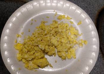 Easy Fast Cooking Scrambled Eggs Delicious and Healthy