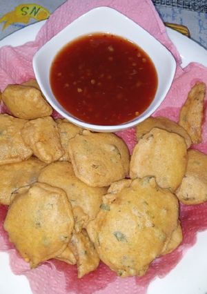 A picture of Coriander Potato Fritters.