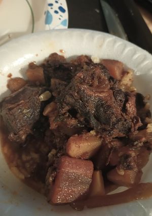 A picture of Goat and Onions.