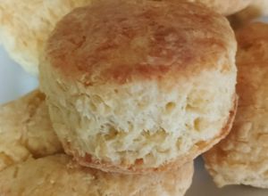 Una foto de Scones de queso