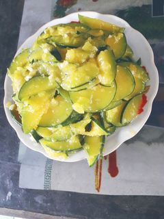 Hình của món Bí non xào tỏi.