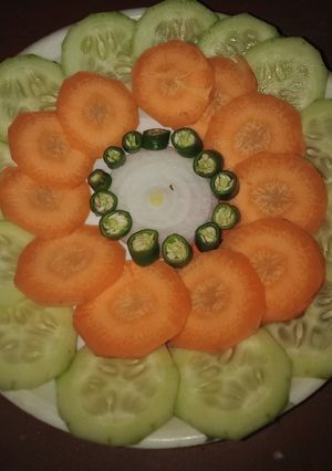 স্যালাড রেসিপি (Salad recipe in bengali) রেসিপির প্রধান ছবি