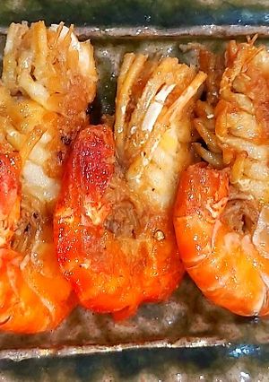 Hình của món Tôm rim tiêu.