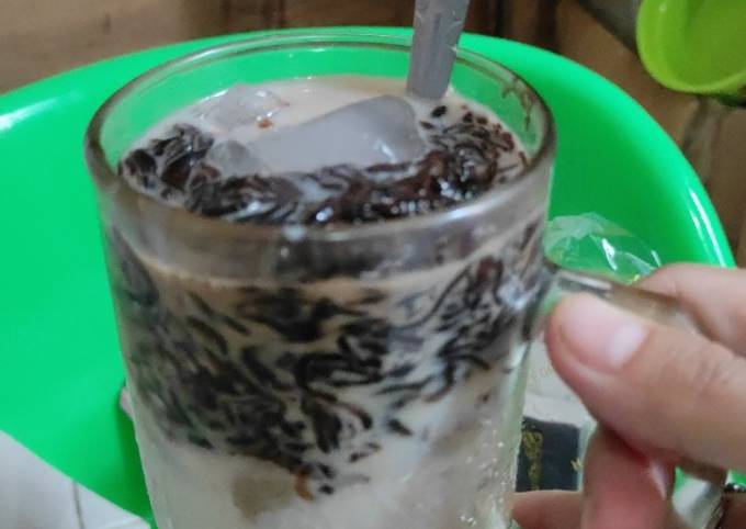 Es Cincau Hitam Gula Merah