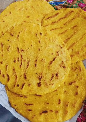 A picture of مکئی کی روٹی 🫓🫓.