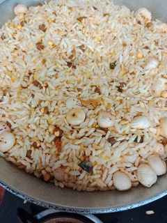 मुरमुरे नमकीन (murmure Namkeen recipe in Hindi) रेसिपी मुख्य फोटो