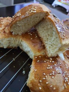A picture of Milk scones.