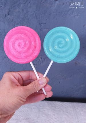Una foto de Paletas de caramelo 🍭