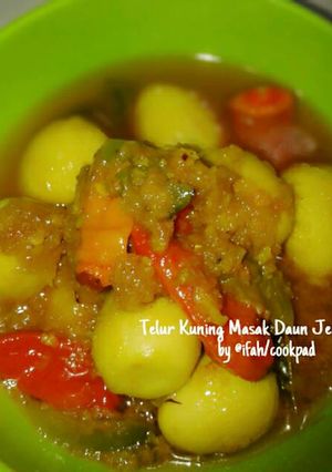 Foto resep Telur Kuning Masak Daun Jeruk