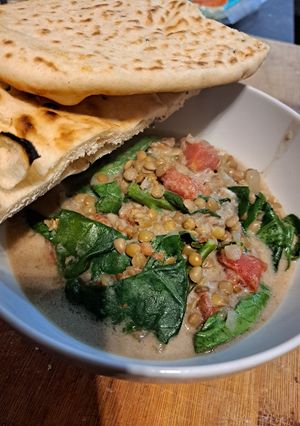 Une photo de Soupe de lentilles aux épinards