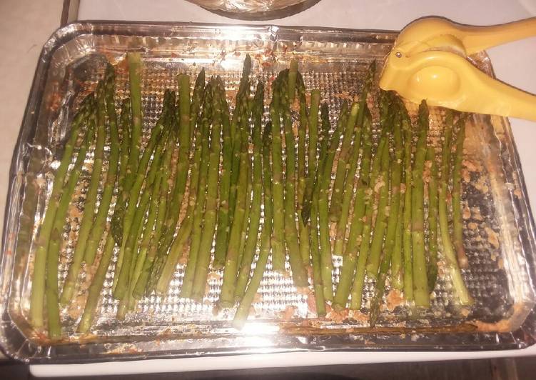 Recipe of Perfect Simple roasted asparagus