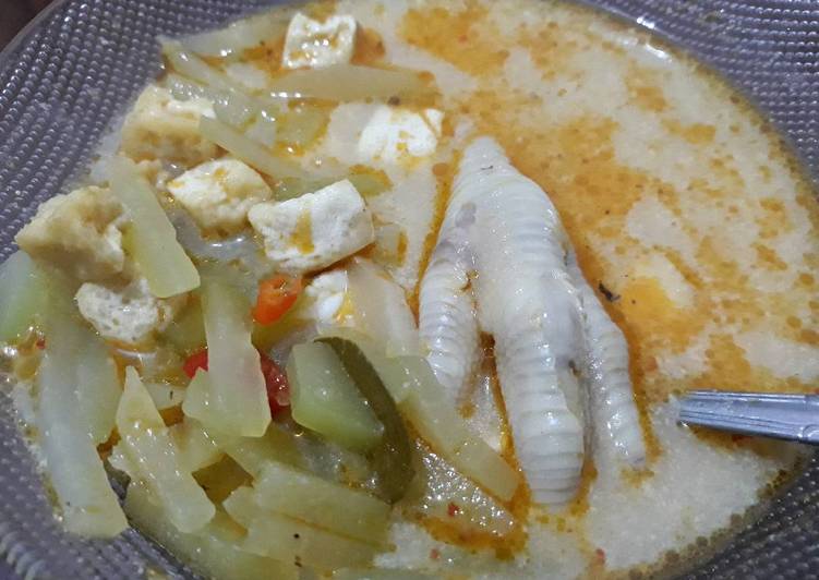 Lodeh manisa Udang ceker (santan)