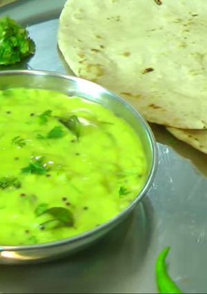A picture of Besan curry.