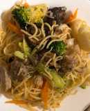 Mì xào thập cẩm