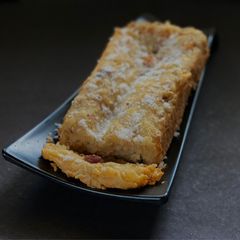 A picture of Stollen.