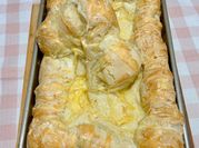 Una foto de pan de mandioca y queso
