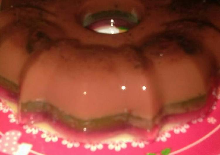 Bagaimana Menyiapkan Puding 3 warna campur oreo &amp; mesis, Enak