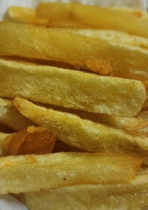 A picture of Home Made French Fries.