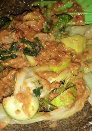Foto resep Rujak sayur sederhana