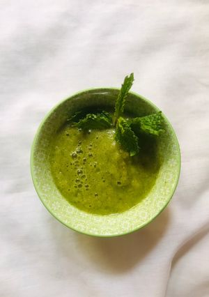 Green mango chutney রেসিপির প্রধান ছবি