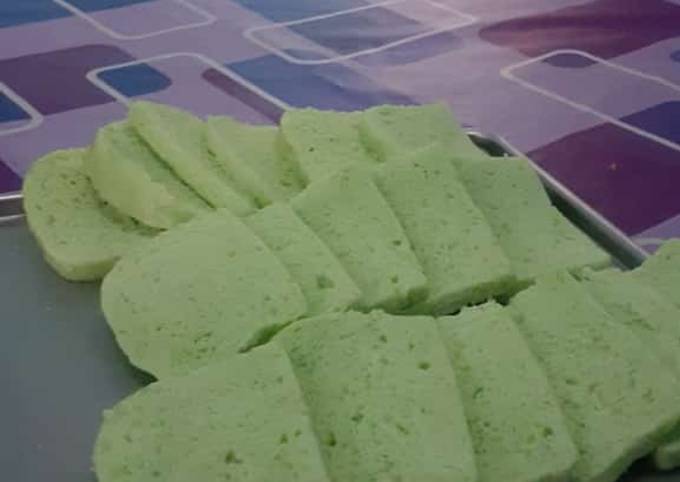 Bagaimana cara memasak Roti tawar pandan kukus lembut dijamin sempurna