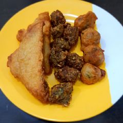 A picture of Green Moong dal pakodi.