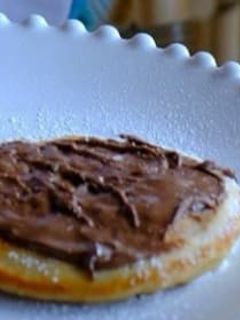 Foto de Panquecas simples com Nutella