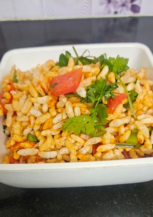 A picture of Dry bhel fireless cooking with puffed rice.