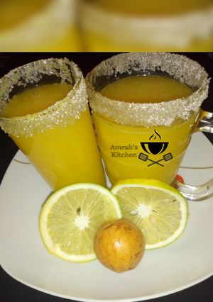 A picture of Agwaluma and orange juice.