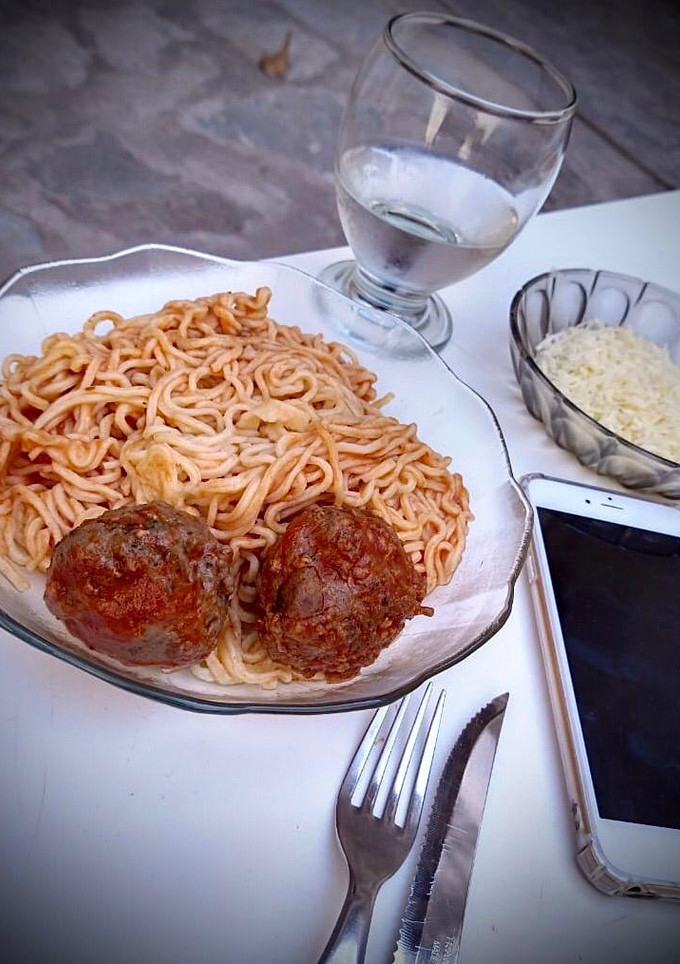 Una foto de Spaghetti al huevo caseros