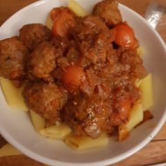 A picture of Penne and Meatballs.