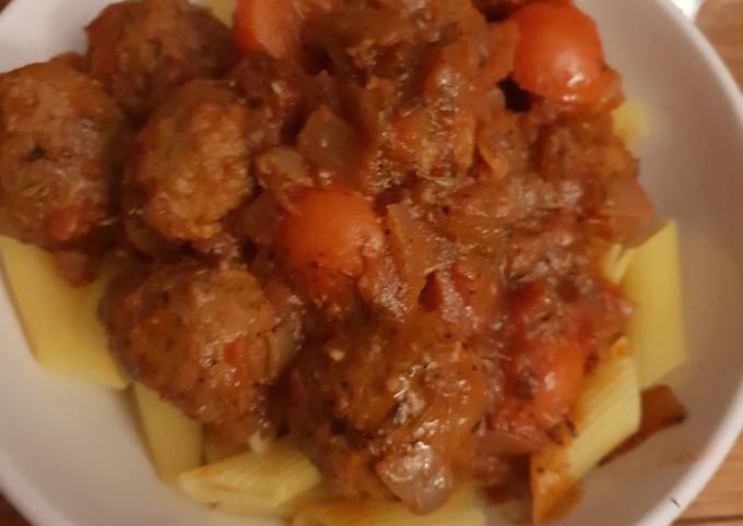 Penne and Meatballs