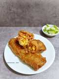 Lumpia bengkoang telur
