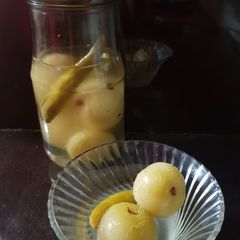 A picture of Pickled Amla.