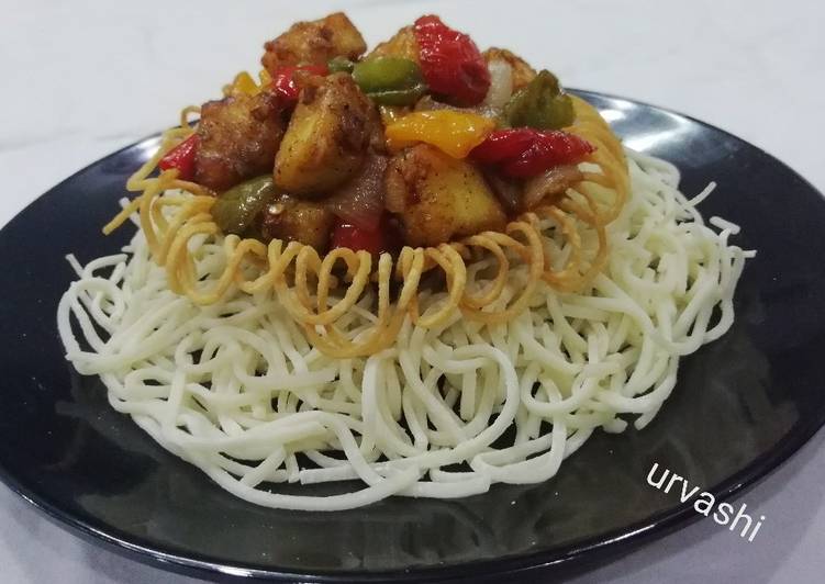 Easiest Way to Make Quick Paneer Chilli In Noodles Basket