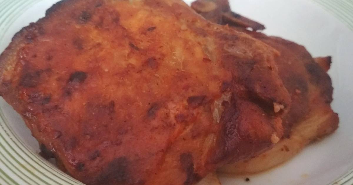 Маринад для корейки свиной в духовке. Корейка в духовке в фольге. Маринад для корейки свиной в духовке. Корейка свиная в духовке рецепт целиком. Корейка маринованная.