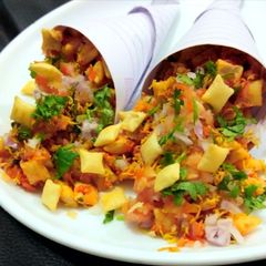 A picture of Chatpati cheeselings bhel.