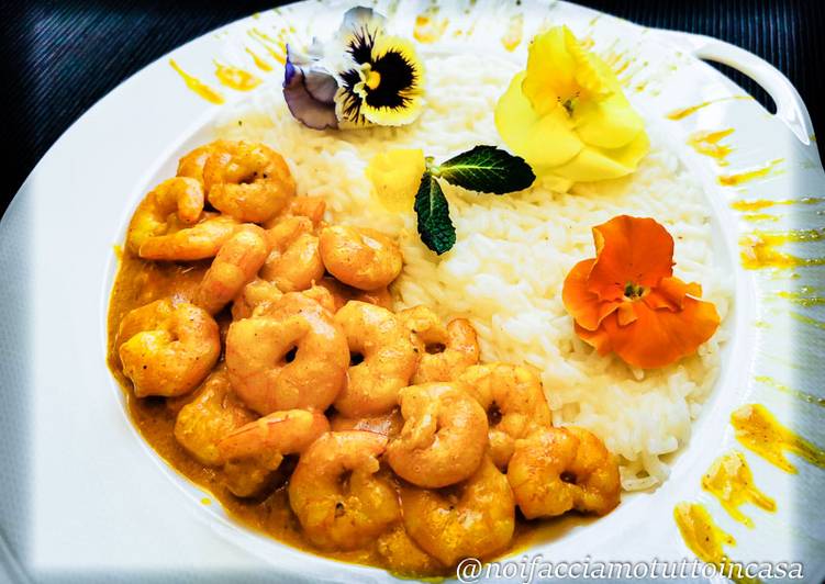 Curry di Gamberi con Riso Apollo