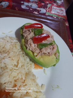 Una foto de Palta Rellena