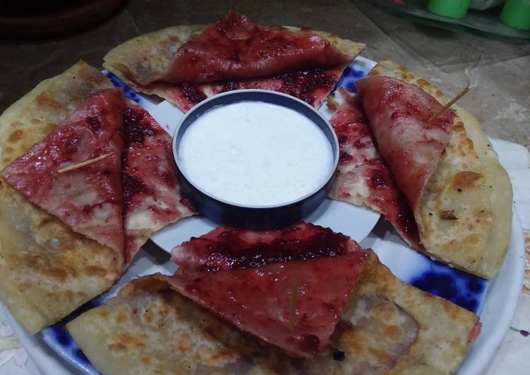 Simple Way to Make Any-night-of-the-week Healthy and Tasty 🍓 jam paratha 😋