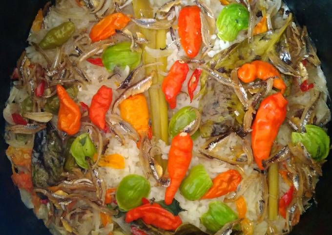 Cara Gampang Menyiapkan Nasi liwet teri jengki, Bikin Ngiler