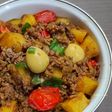 Semur sapi cincang, kentang & telur puyuh