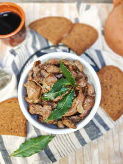 Foto di Durelli di pollo con cipolle